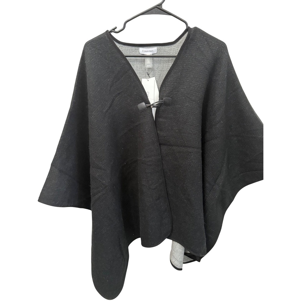 NWT Calvin Klein Reversible Black Gray Toggle Wrap Poncho Cape One Size OS